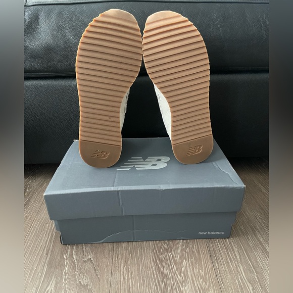 ❌SOLD❌ New Balance 574 Plus Sea Salt Animal Print (Women's) - Picture 5 of 8